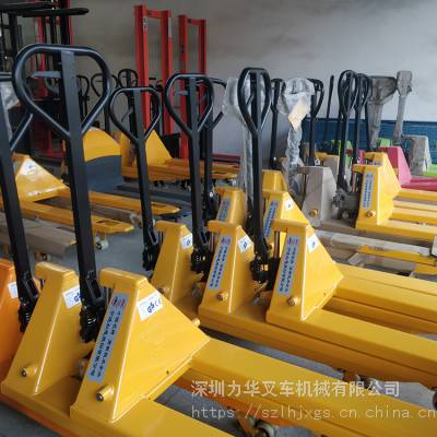 價(jià)格、廠家與中國(guó)供應(yīng)商 裝卸搬運(yùn)行業(yè)的關(guān)鍵要素解析